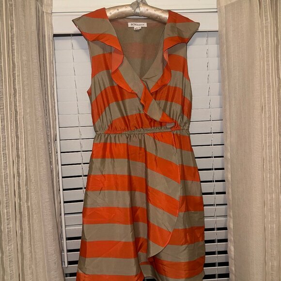 BCBGeneration open‎ front ruffled knee length dress small EUC - Picture 1 of 3